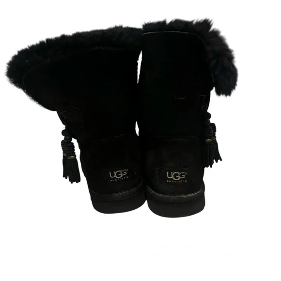Ugg Bailey Button Charms Short Black Boots Size 6 - Picture 5 of 5
